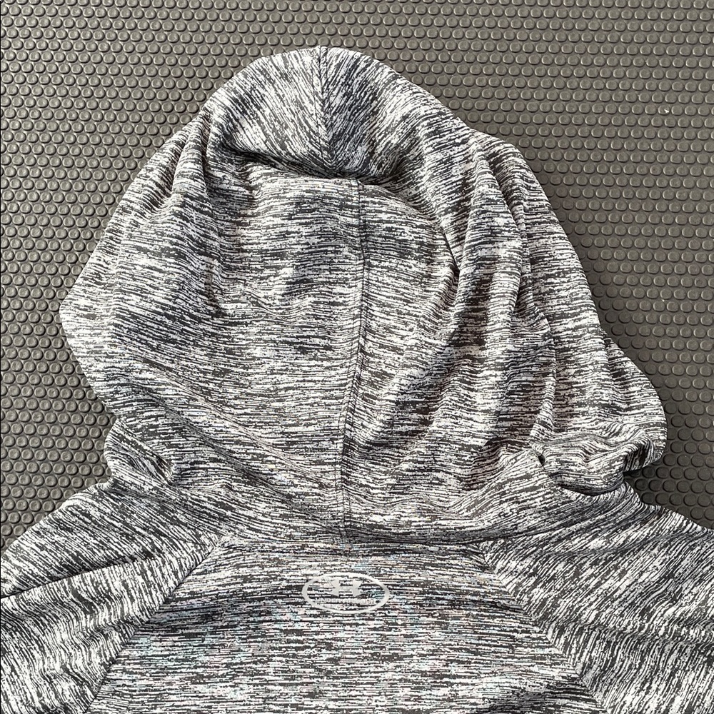 Under Armour Heathered Gray Hooded Athletic Top - Picture 7 of 7